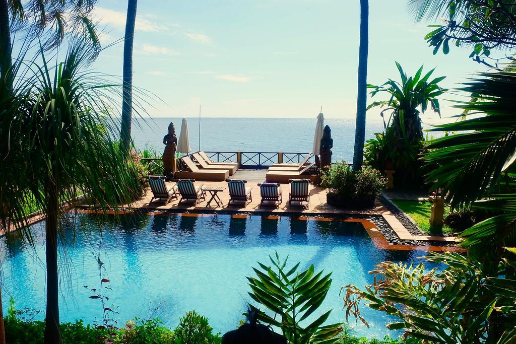 Villa Boreh Beach Resort And Spa Tejakula Bagian luar foto